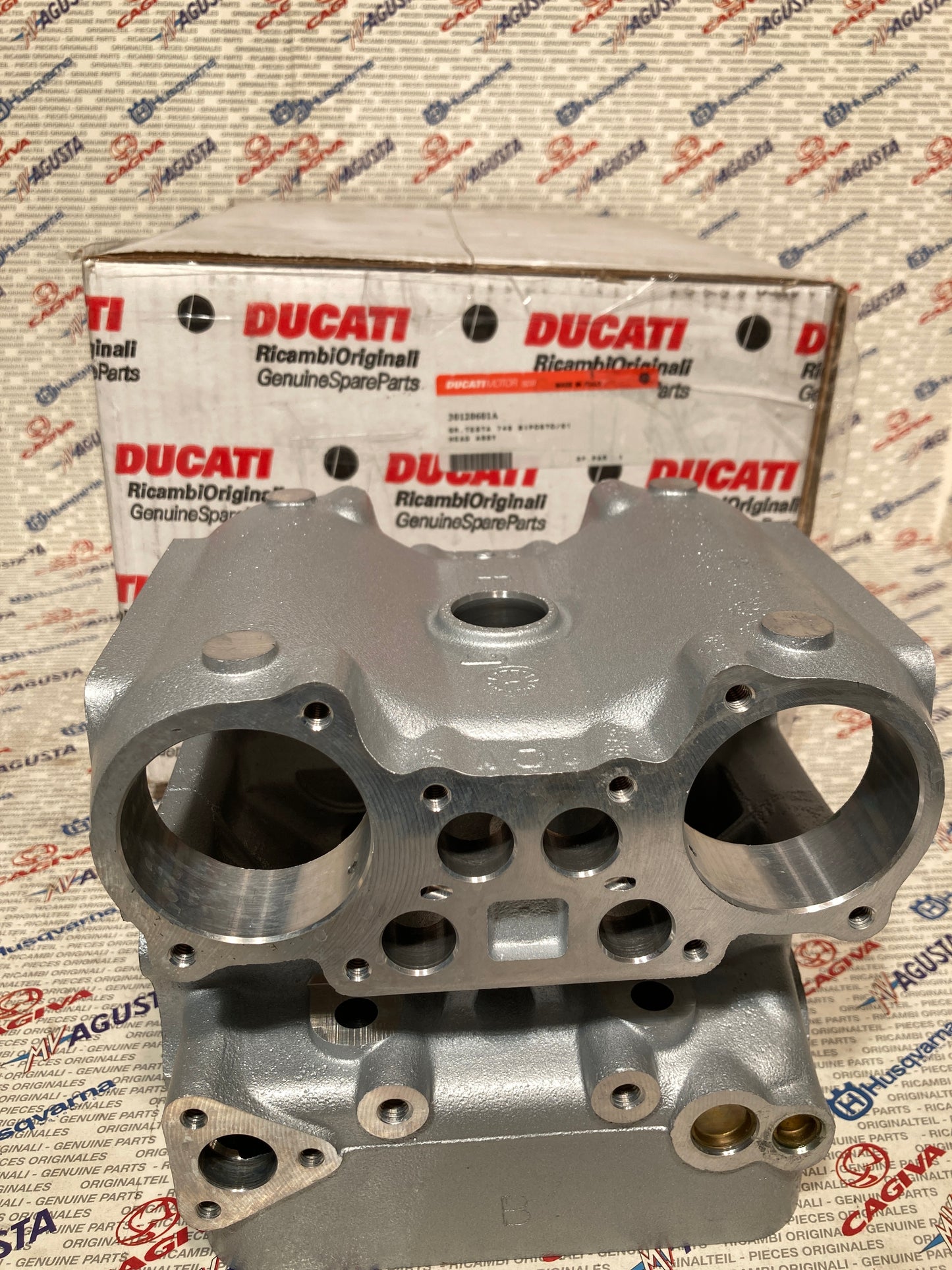 Ducati 748 Cylinder Head 30120601A  Brand New In Factory Box  OEM New old stock